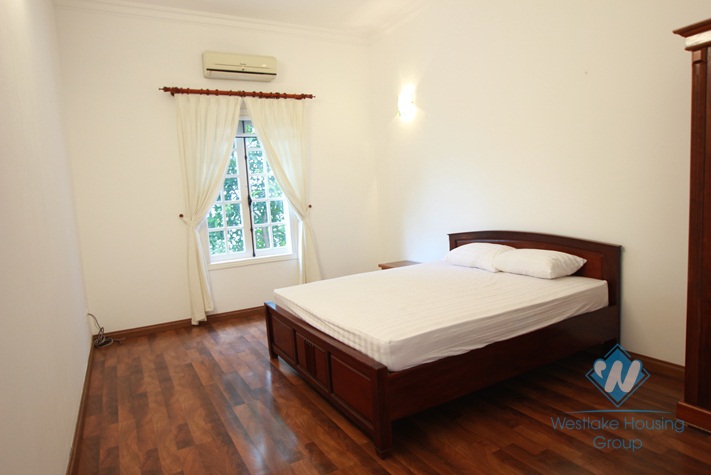 Beautiful house with nice garden for lease in Au co st, Tay Ho District